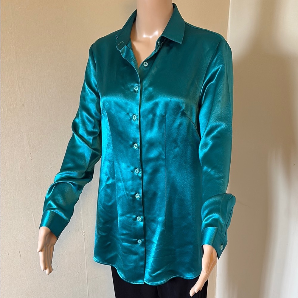 Green Blue Notched Collar Relaxed Button Down Shirt